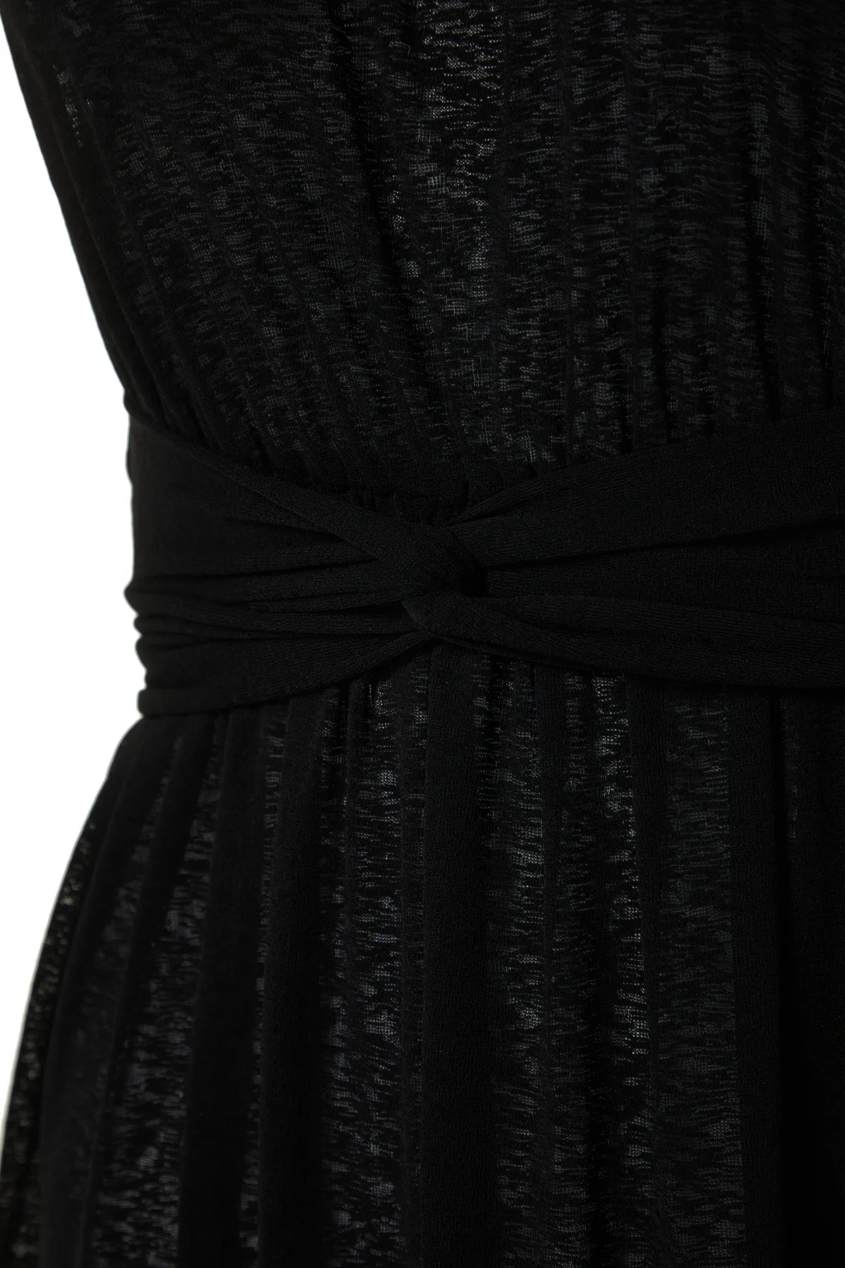 Trendyol Collection  Schwarzes Maxi-Strandkleid aus Strick TBESS24EL00124