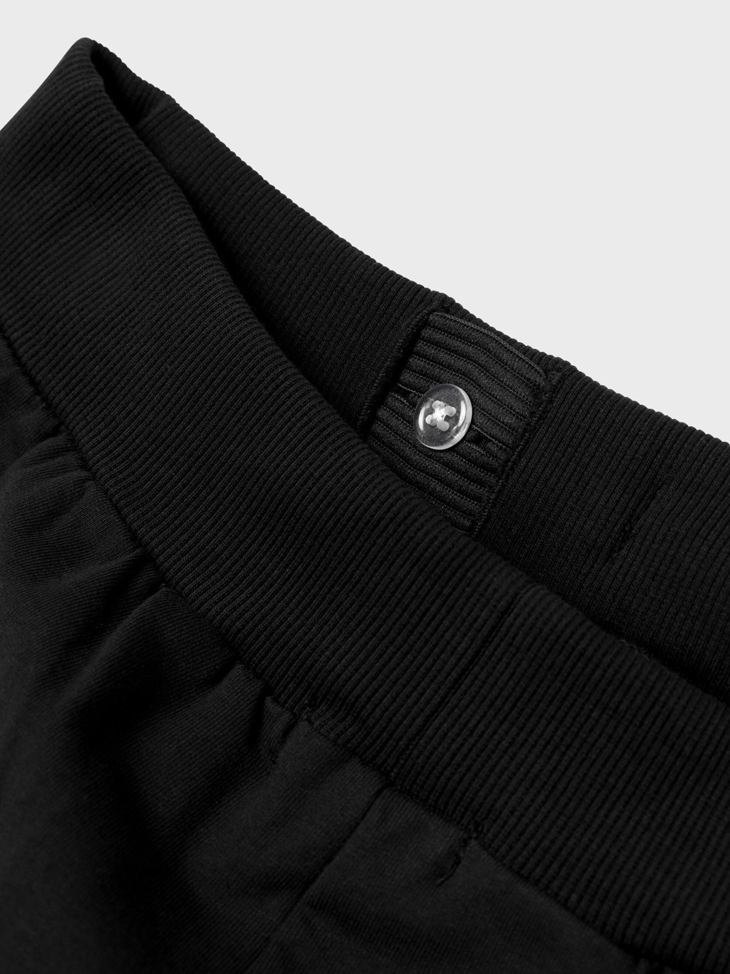 Loose fit Pants
