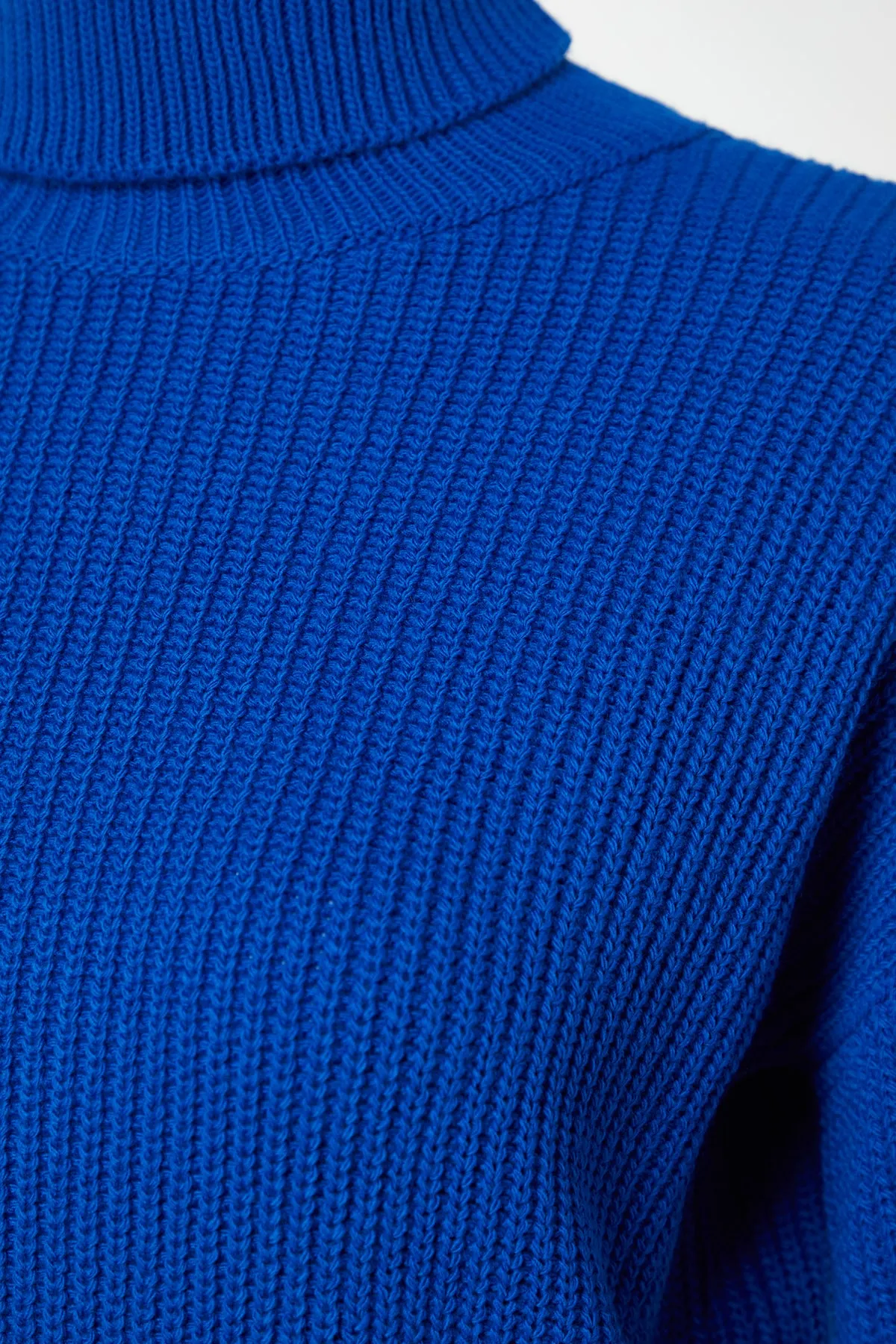 Trendyol Collection  Saks Strickpullover TWOAW23KZ0041