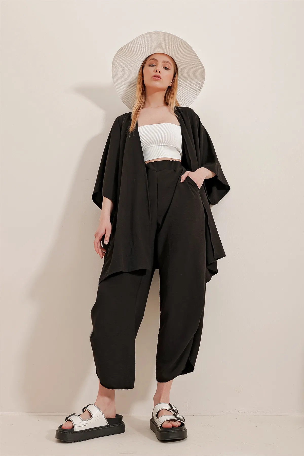 Trend Alaçatı Stili  Zweiteiler - Schwarz - Regular Fit