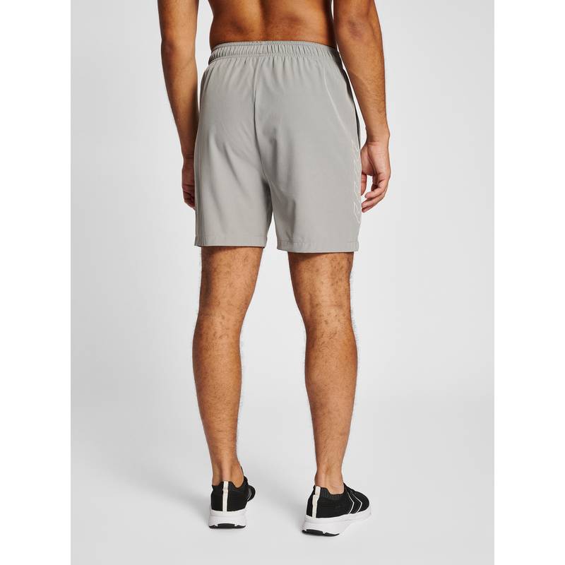 hummel hmlTE BASE WOVEN SHORTS Sweatshorts Herren