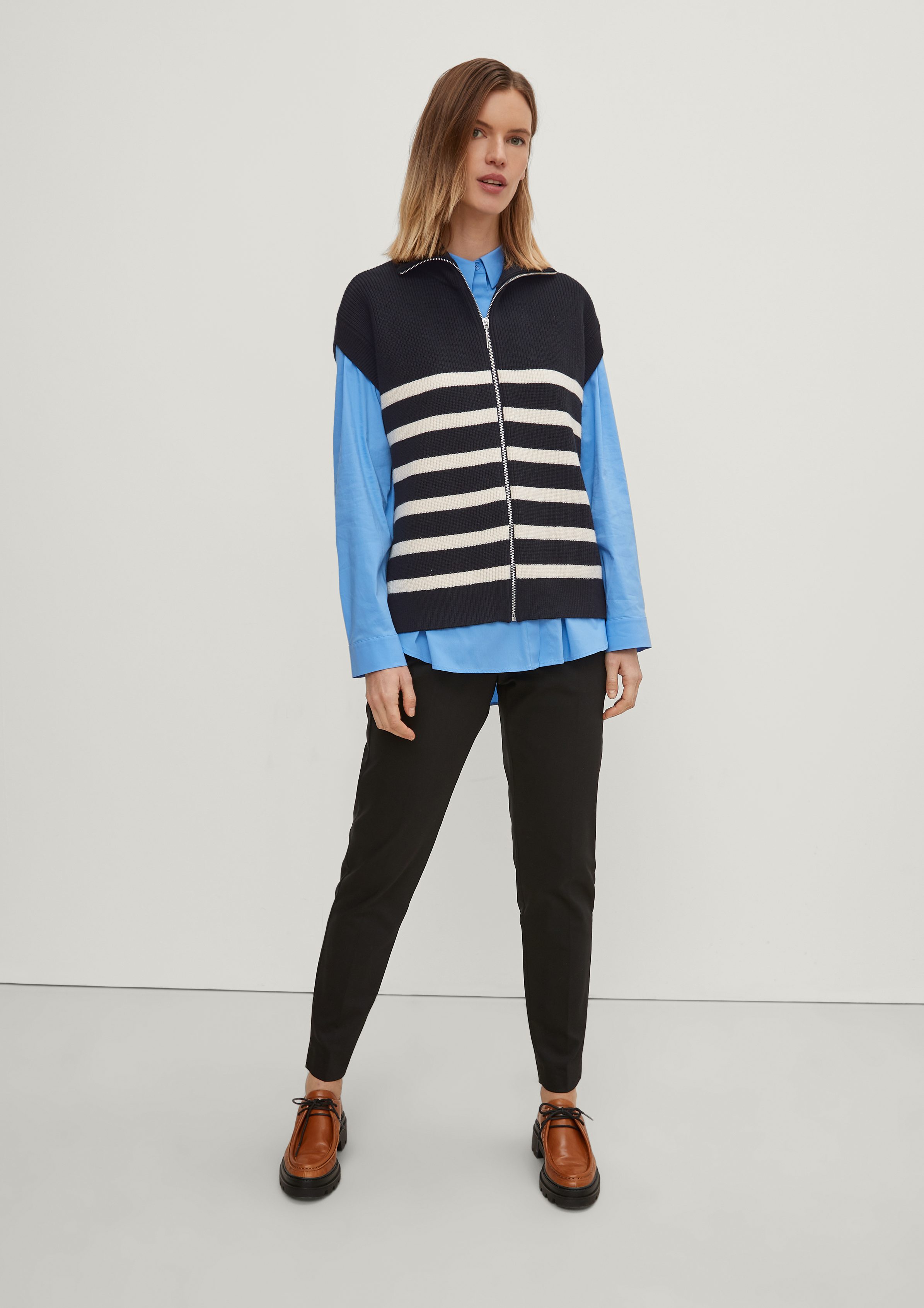 Comma Strickjacke Ärmellose Strickjacke