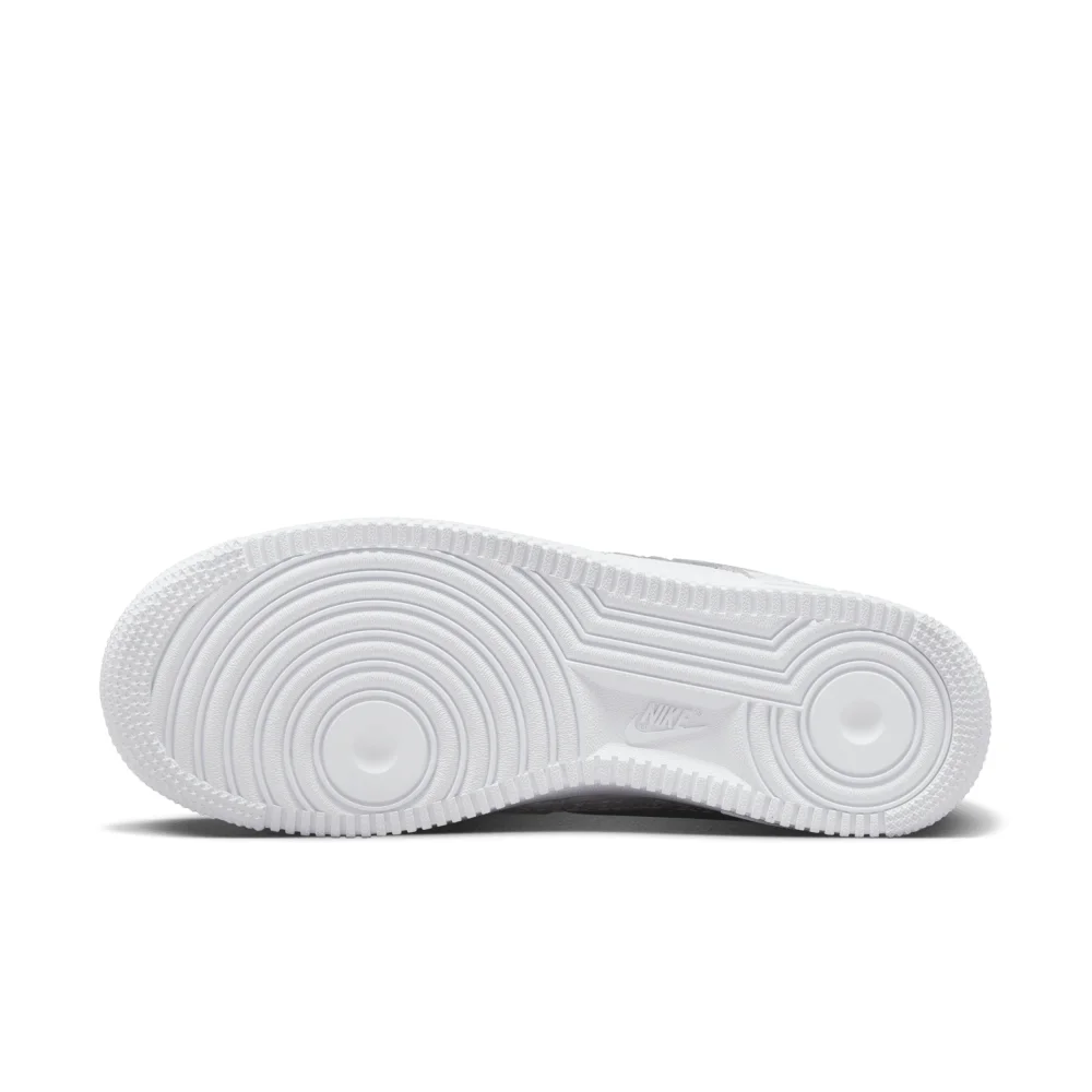 Nike WMNS Air Force 1 07 Low FJ4823-100 / weiss