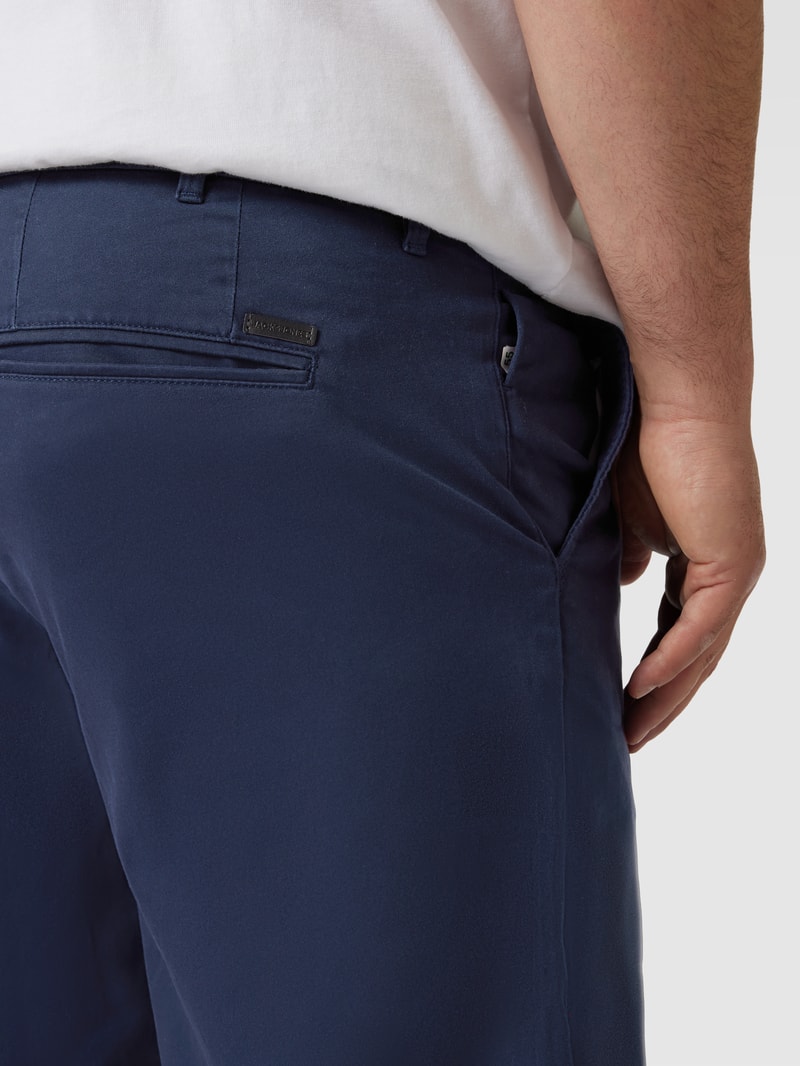 PLUS SIZE Chinoshorts mit fixierten Beinumschlägen Modell 'BOWIE' in dunkelblau