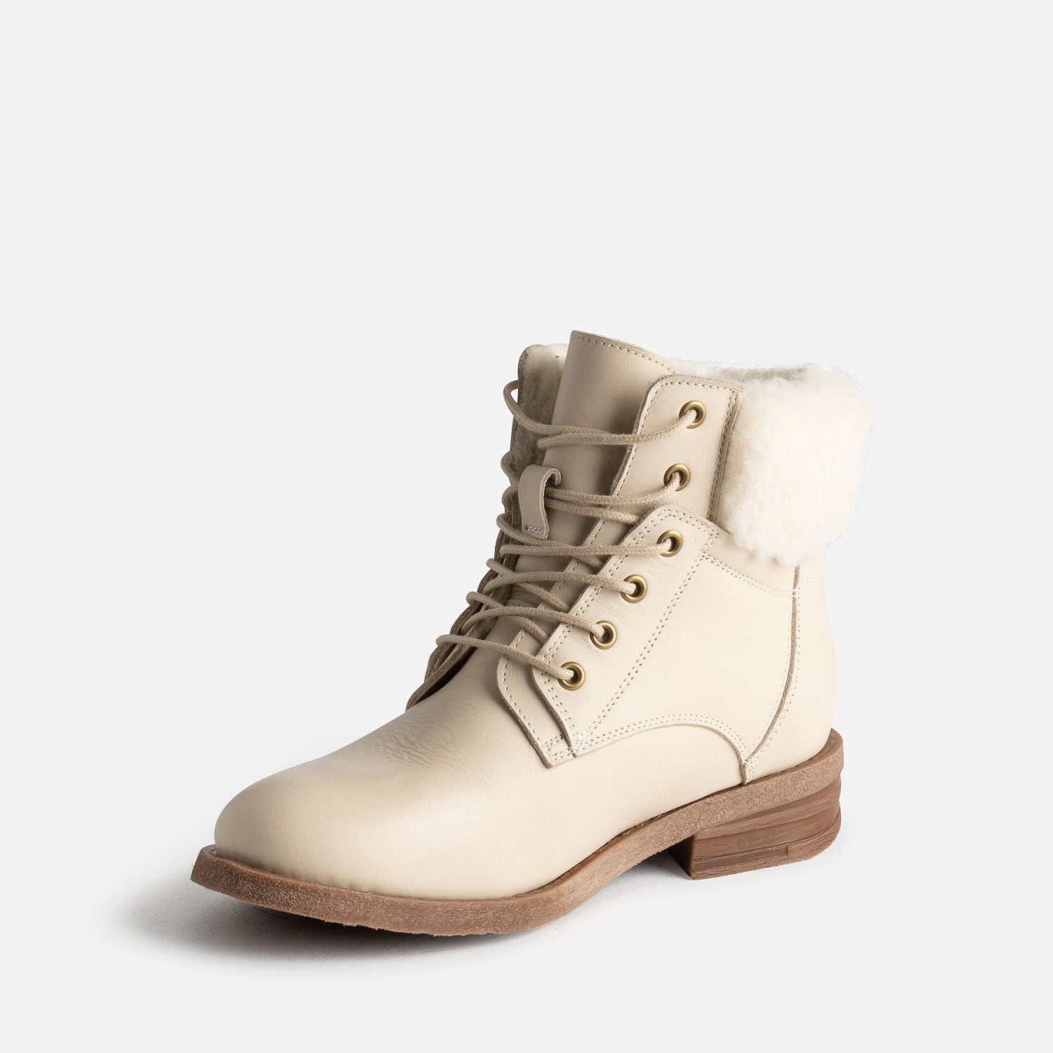 Bottine beige fourrée en cuir velours