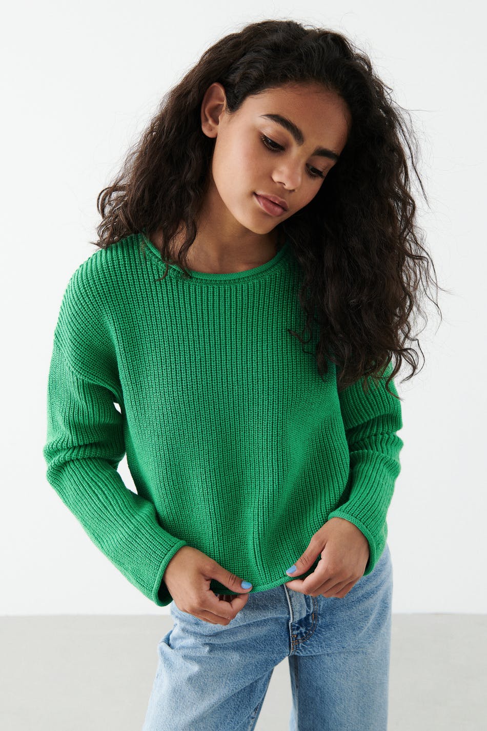 Y knitted summer sweater