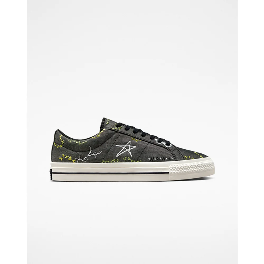 Converse One Star Embroidery A03666C / schwarz