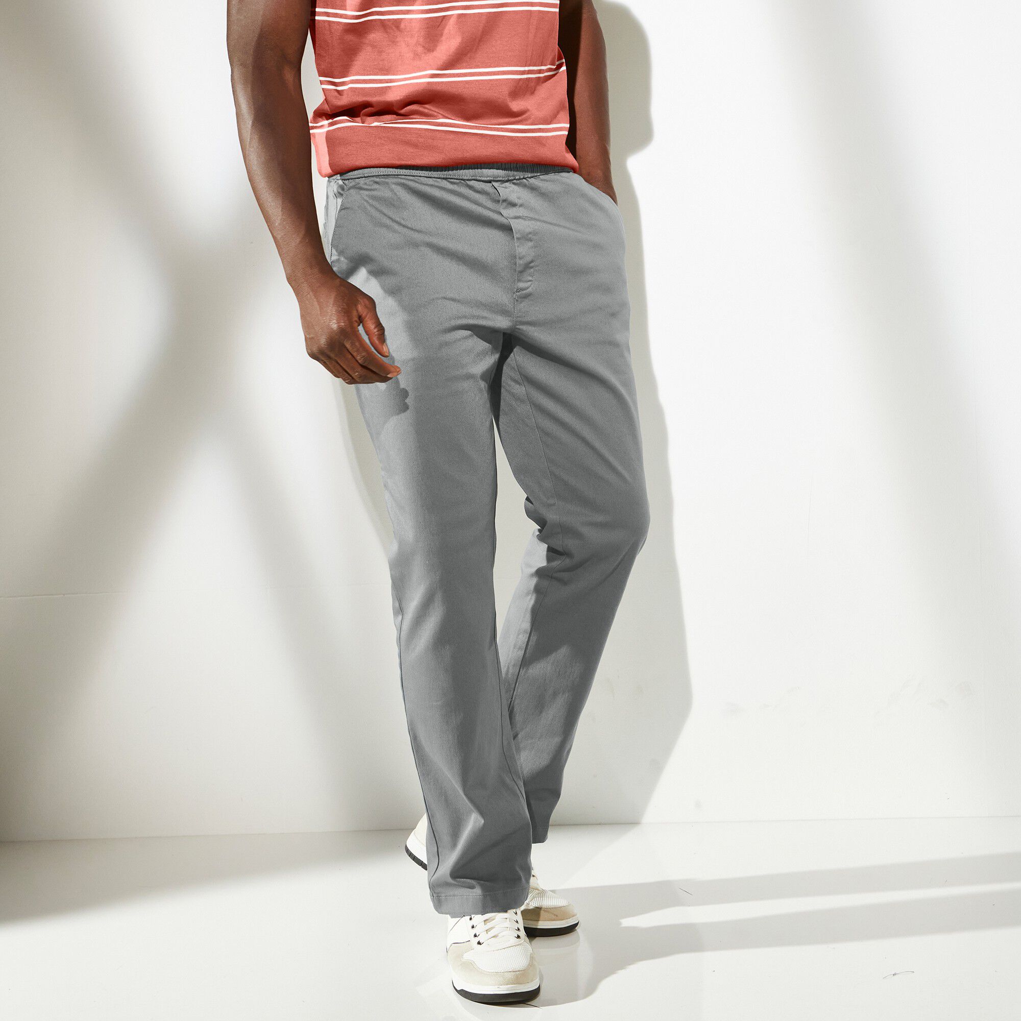 Pantalon en twill stretch taille élastiquée