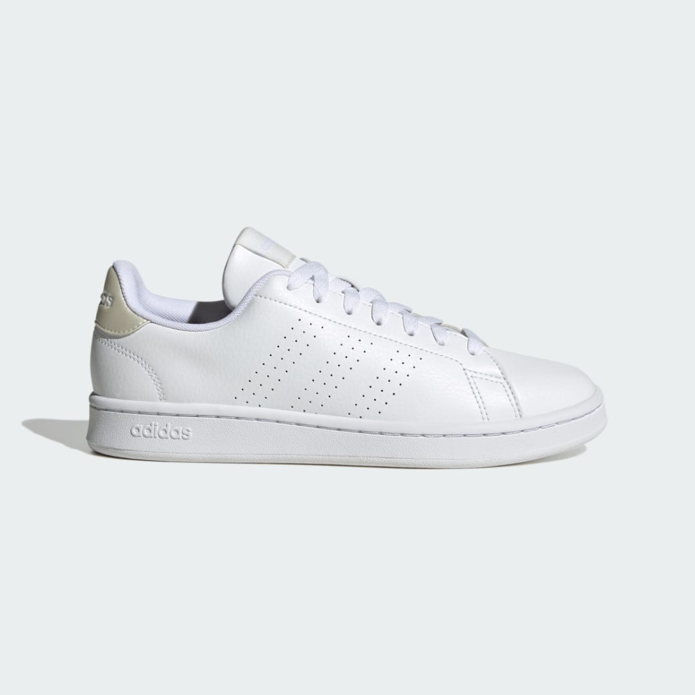 adidas Advantage ID9653 / weiss