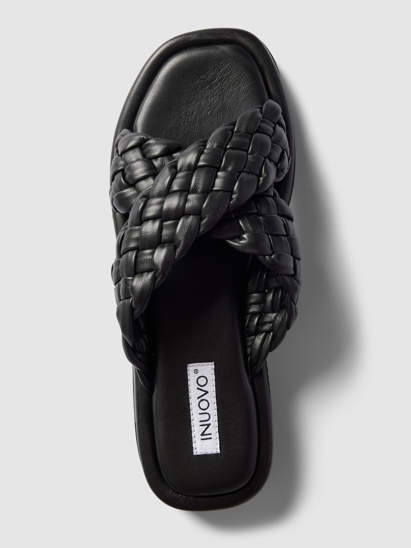 Sandalen aus Leder in Flecht-Optik in schwarz