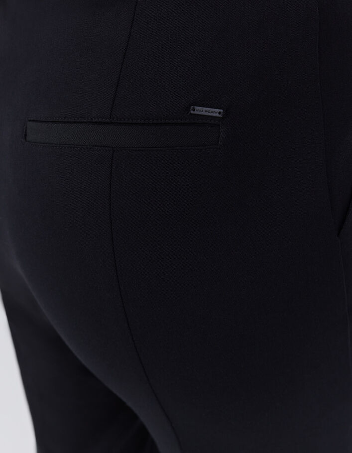 Pantalon slim en twill noir fente devant femme