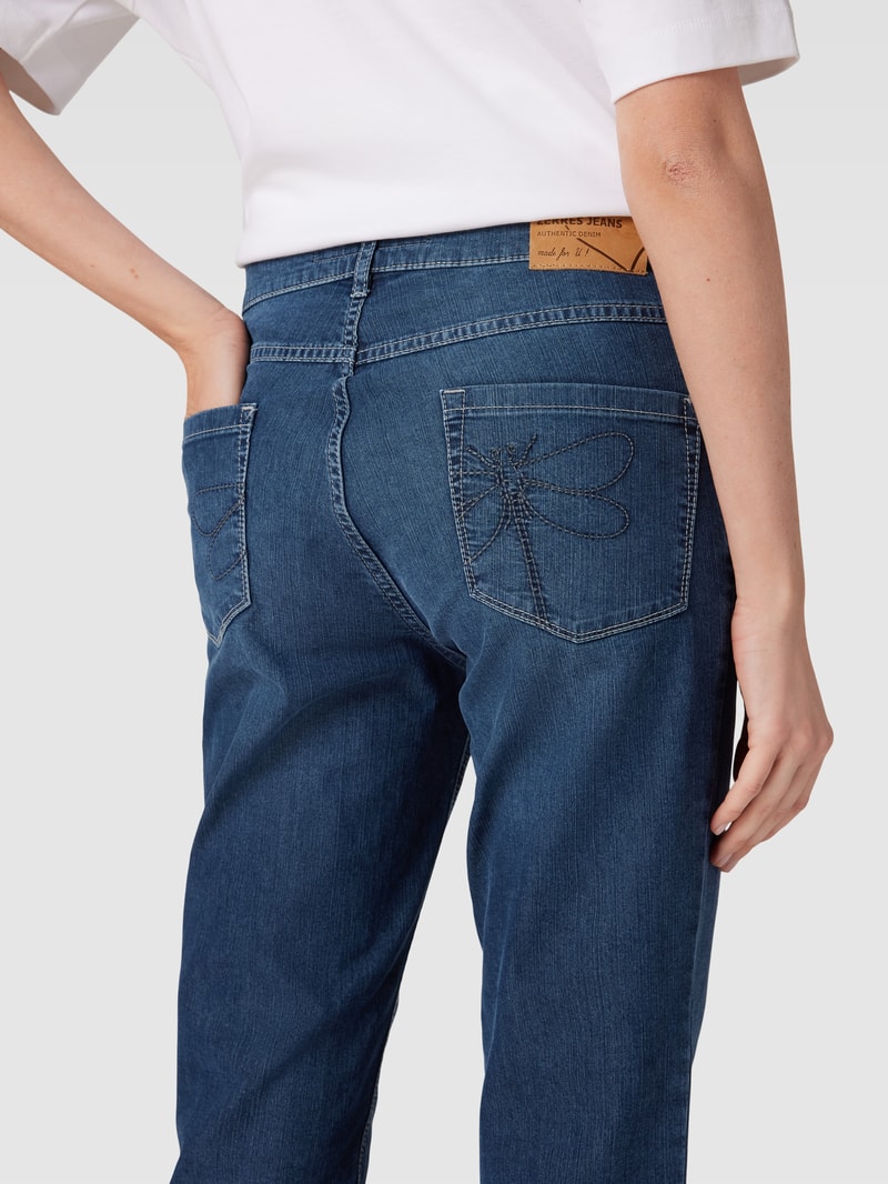 Straight Fit Jeans in 7/8-Länge Modell 'CORA' in dunkelblau
