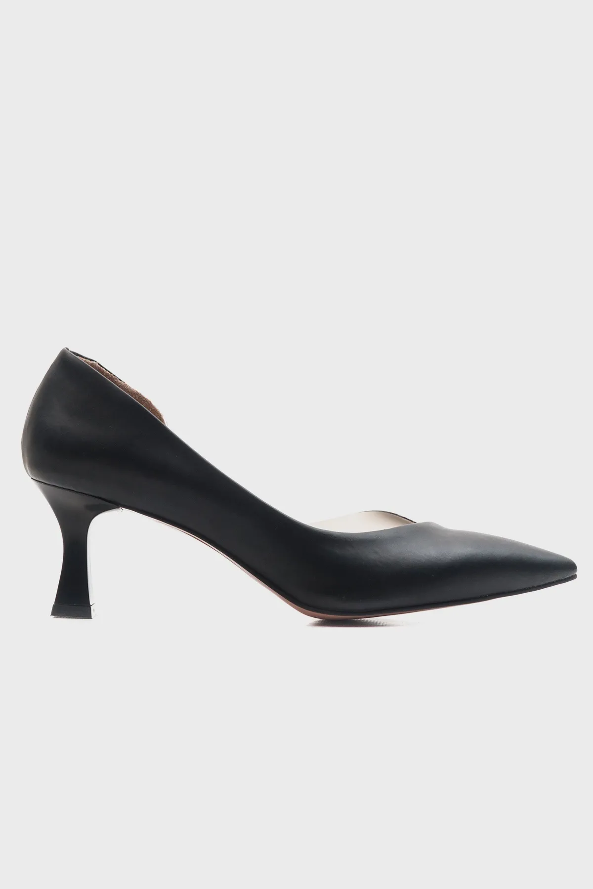 LuviShoes  353 Damenschuhe mit schwarzem Hautabsatz