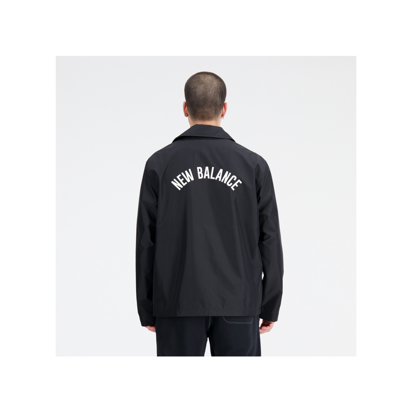 New Balance Essentials Coaches Jacke Schwarz F515