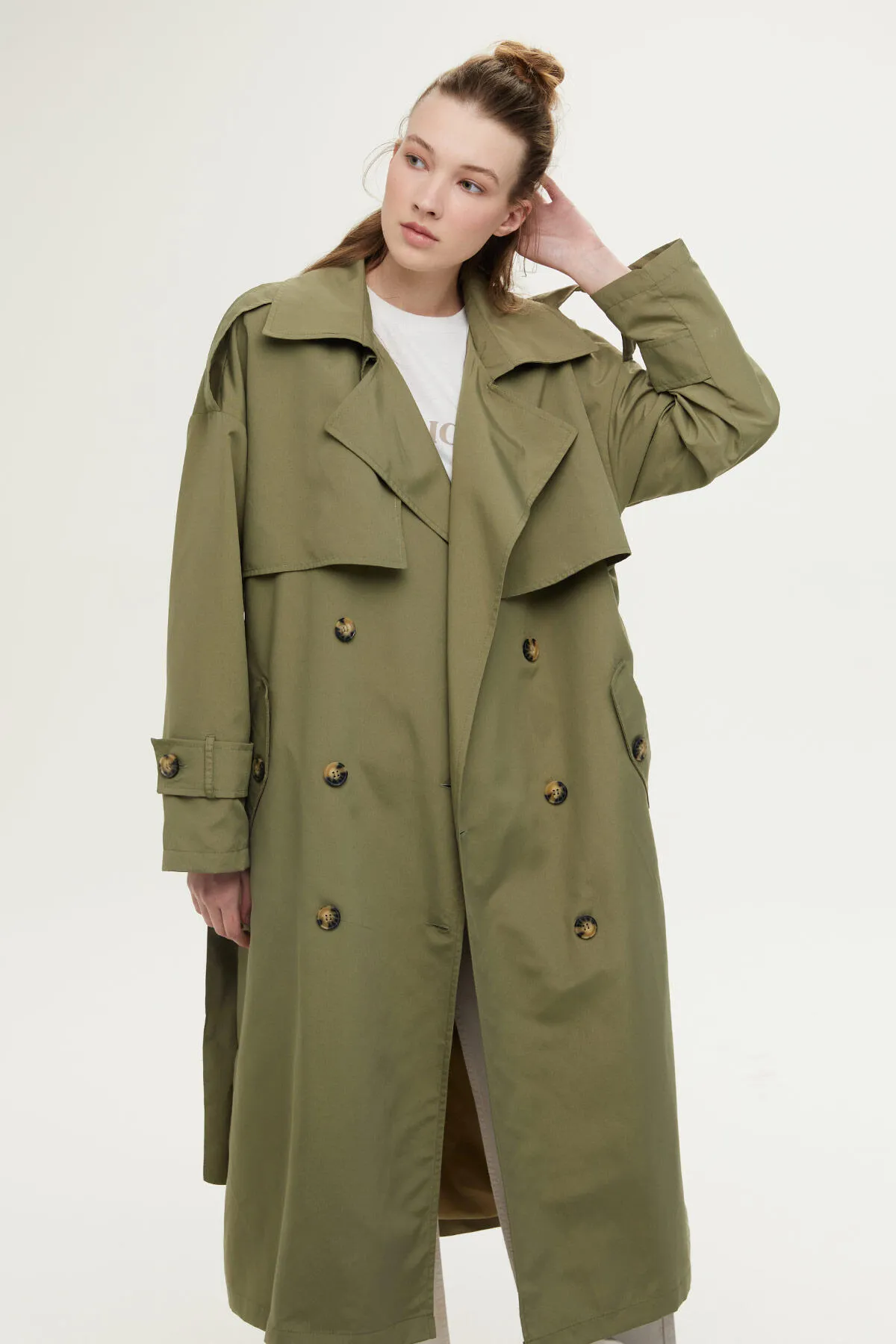 Manuka  ZWEIREIHIGER TRENCHCOAT MIT KNÖPFEN KHAKI