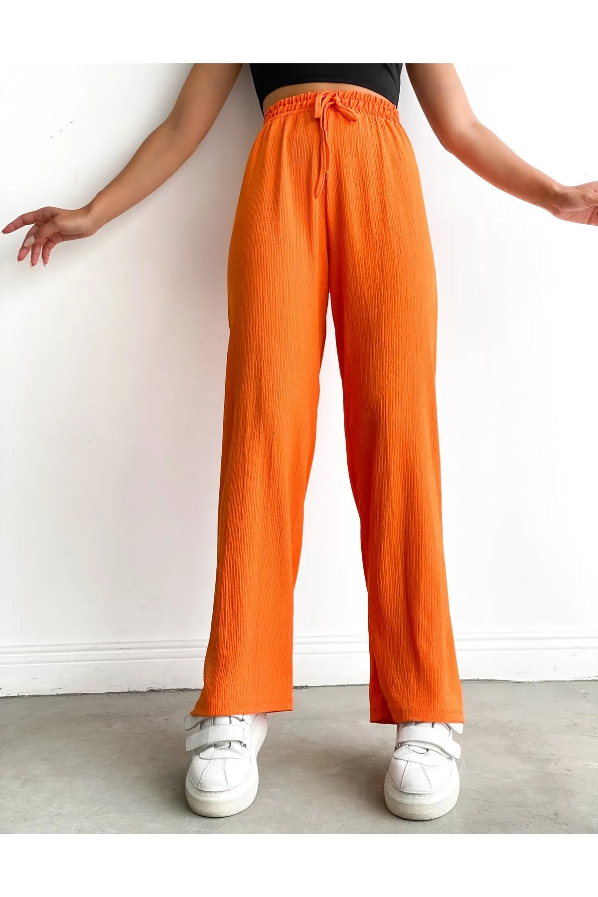 BEJNA  Orangefarbene Palazzo-Hose mit elastischem Bund für Damen