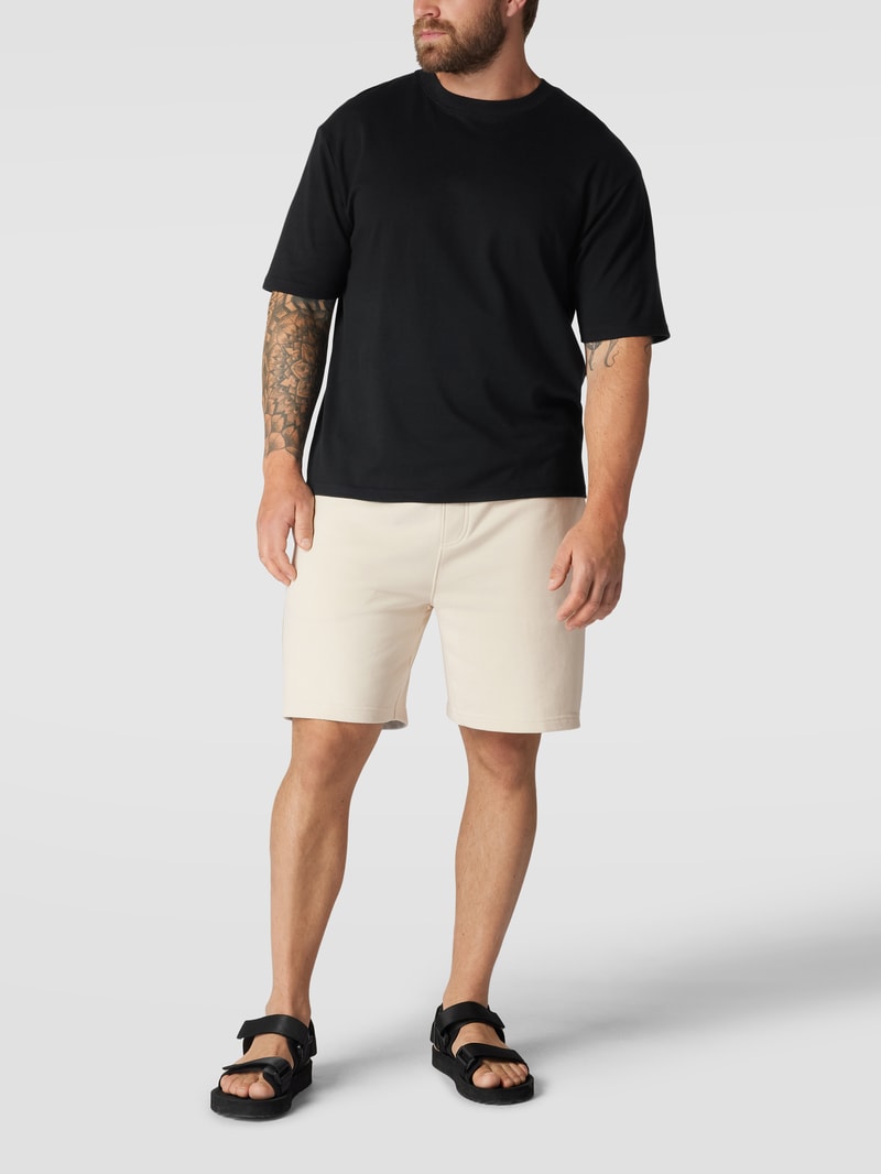 PLUS SIZE Sweatshorts mit Galonstreifen in offwhite