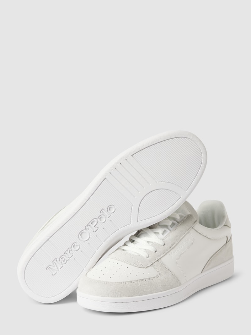 Sneaker aus Leder in weiß