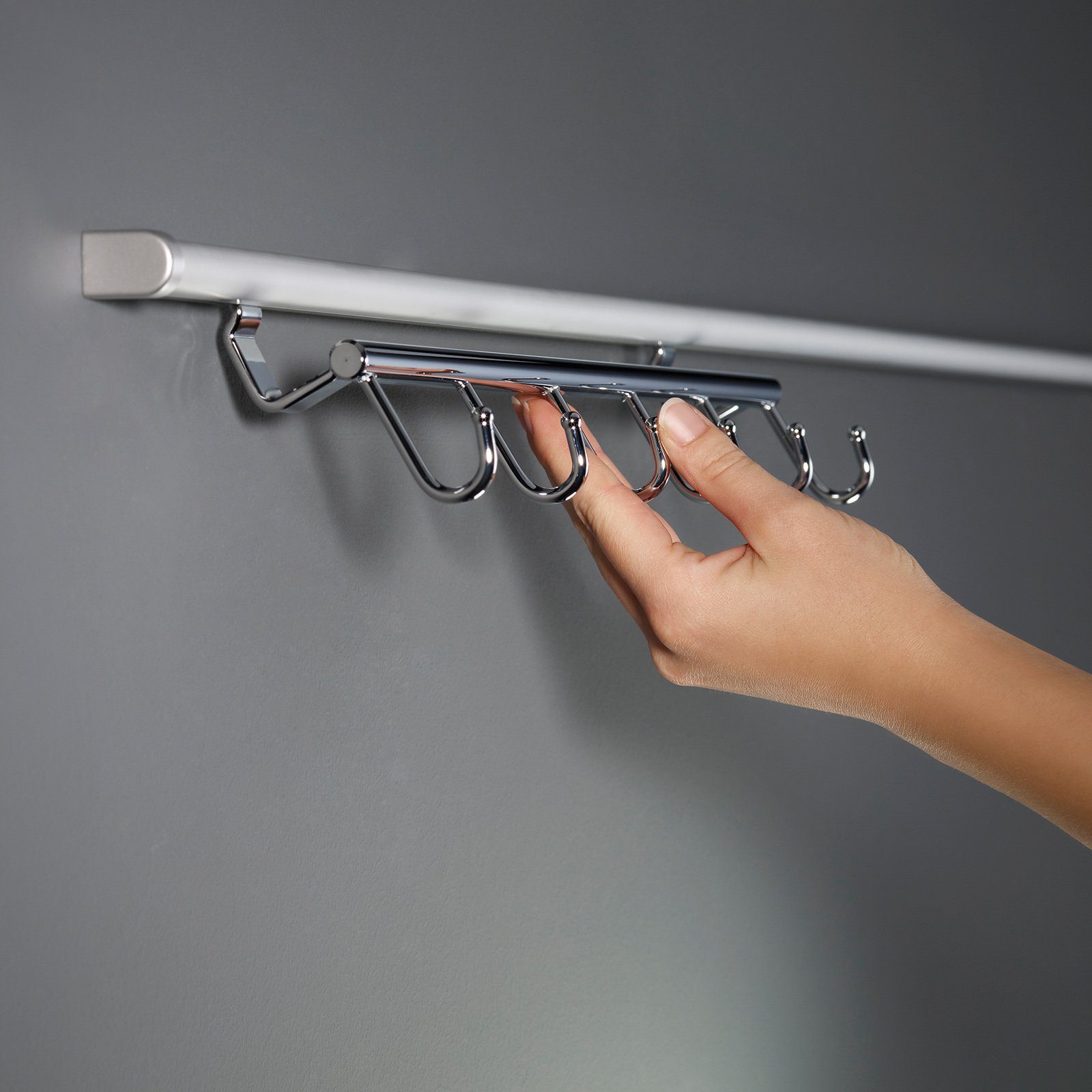 SO-TECH® Küchenrückwand Kesseböhmer Linero 2000 Relingsystem Küchenreling Edelstahloptik, Edelstahloptik 600-1500 mm