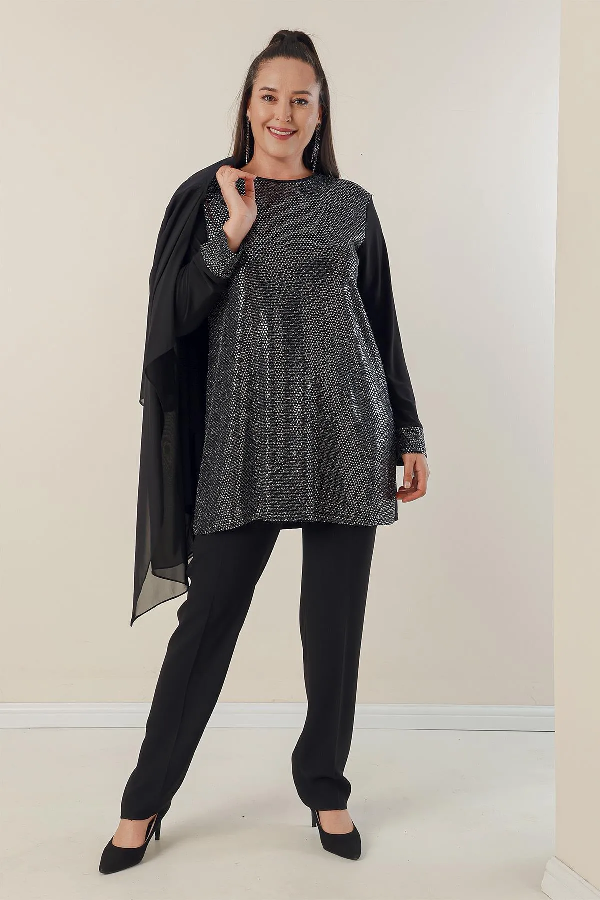 By Saygı  ifon Pulpayet Plus Size 2-teiliges Set
