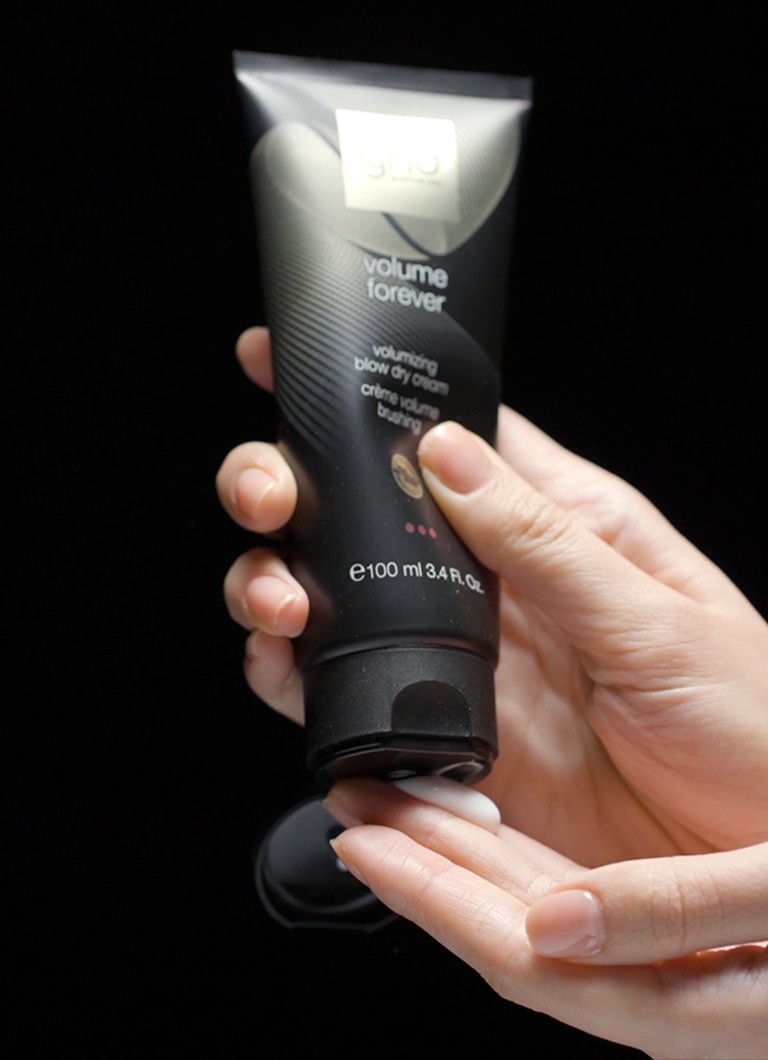 ghd Volumizing Found Dry Cream ghd Volume Forever - vlasový styling
