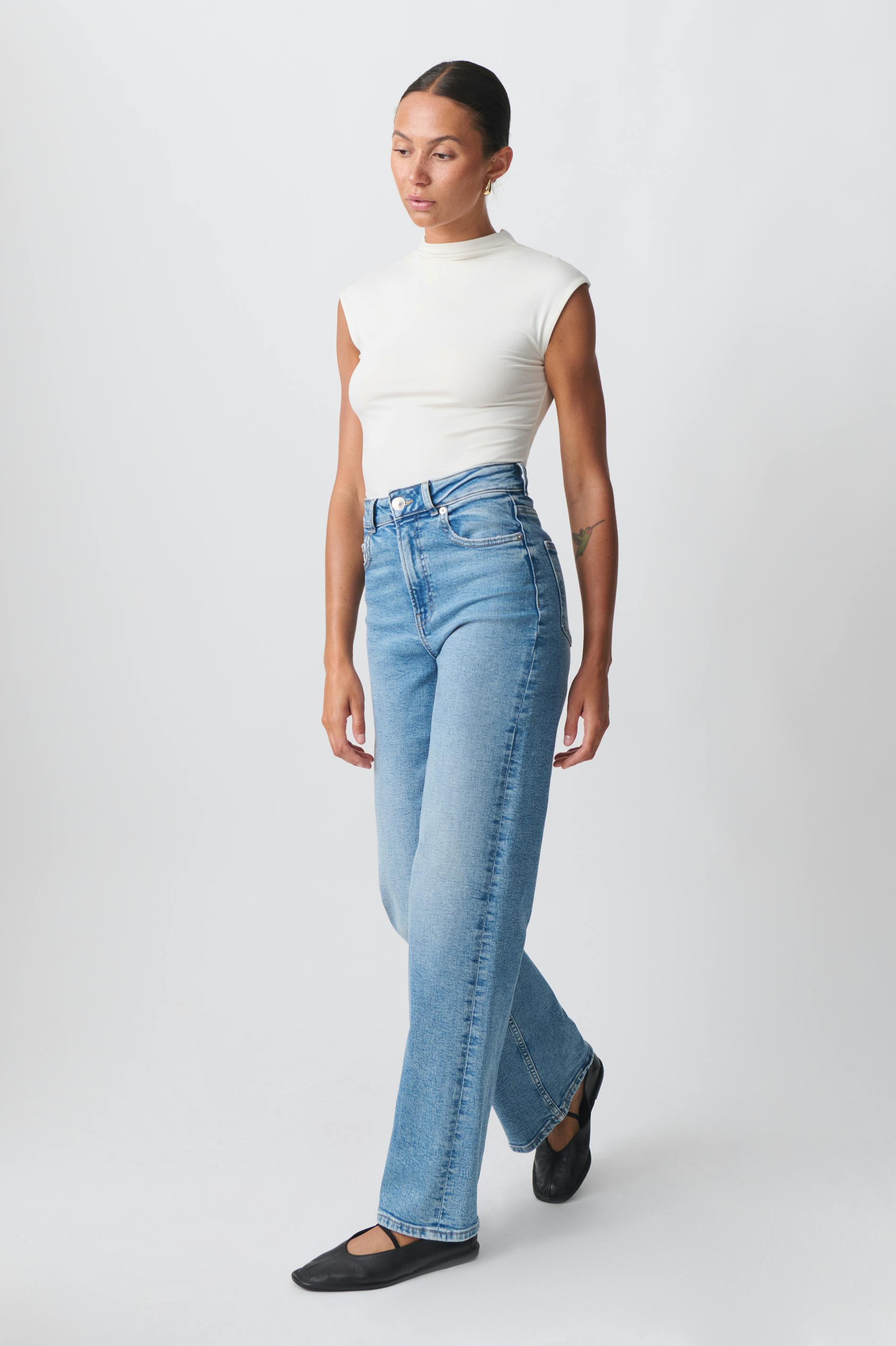Comfy wide jeans