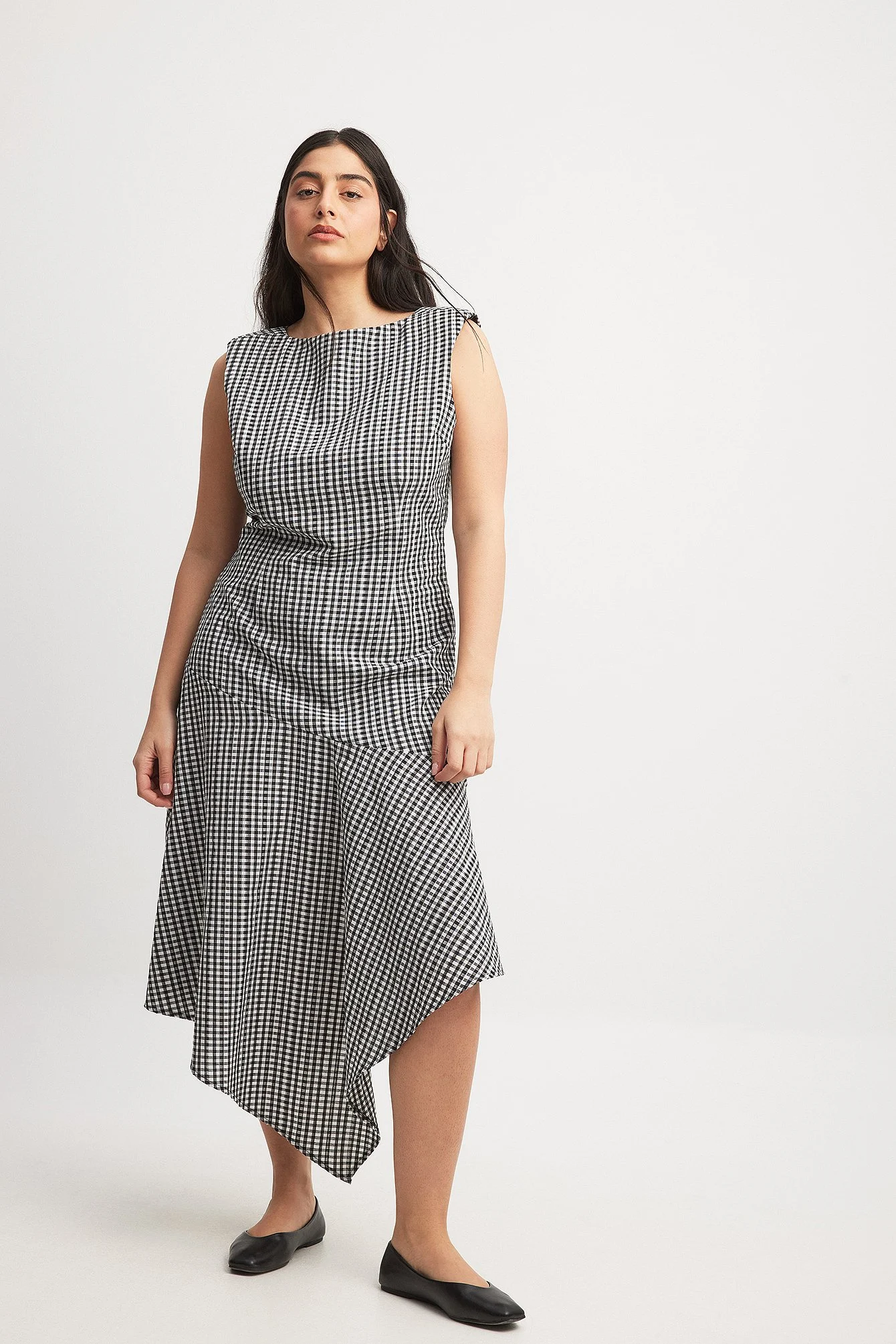 Gingham Sleeveless Midi Dress
