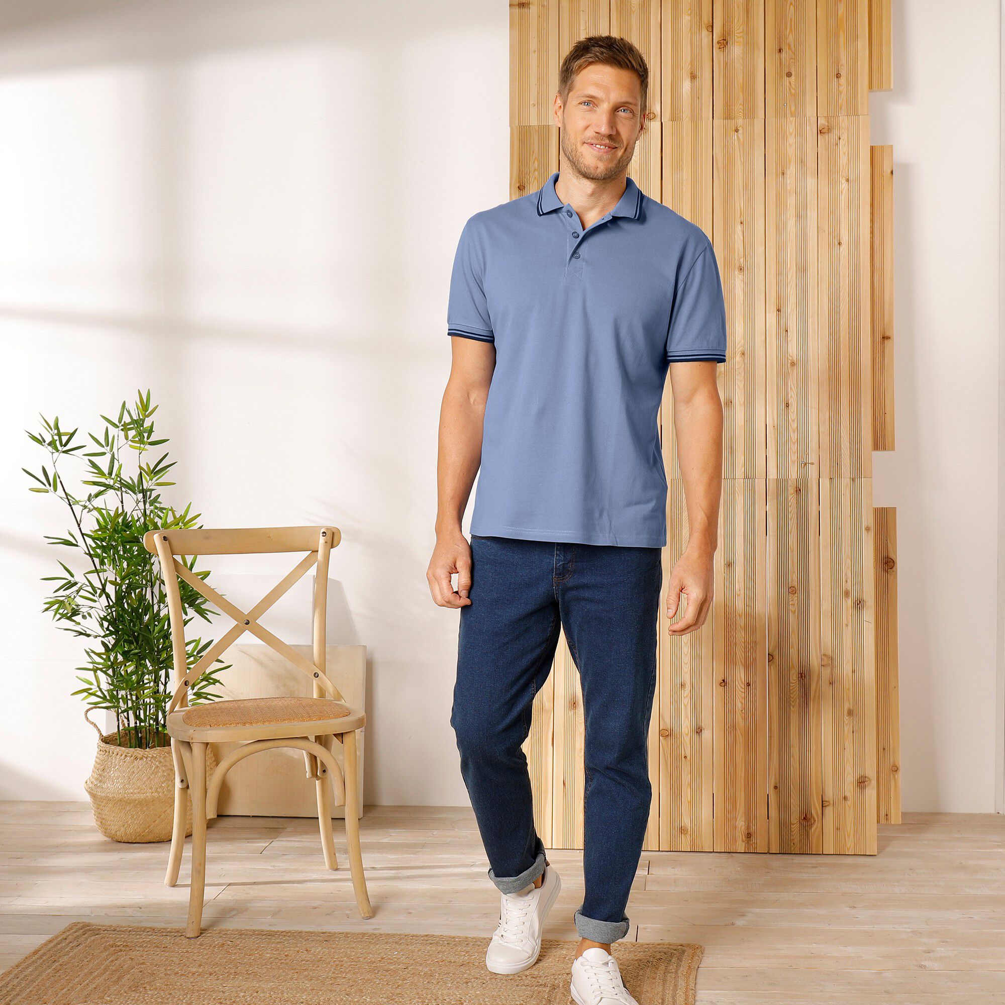Polo uni maille piquée manches courtes
