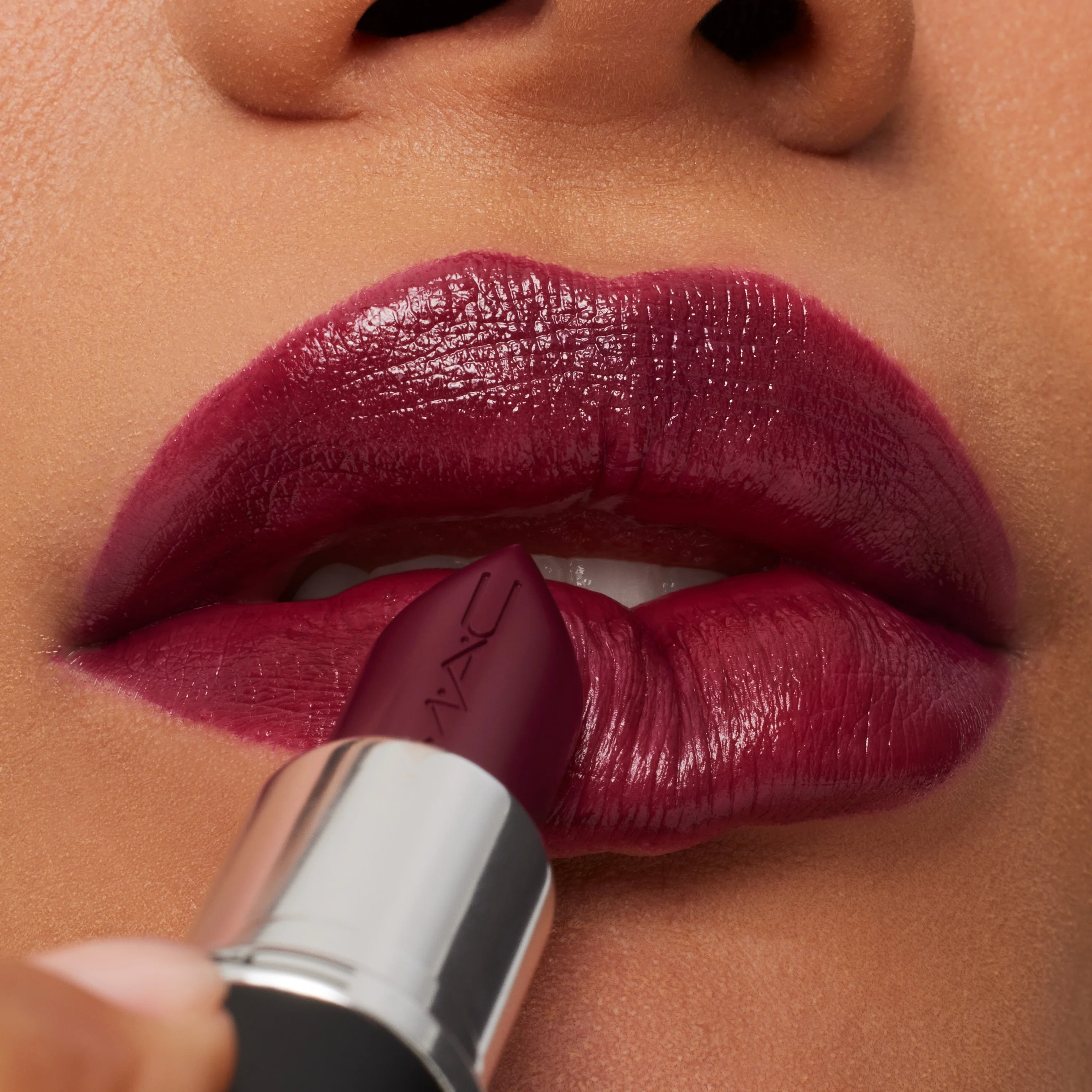 Rossetti M·A·CXIMAL SLEEK SATIN LIPSTICK - Rossetto