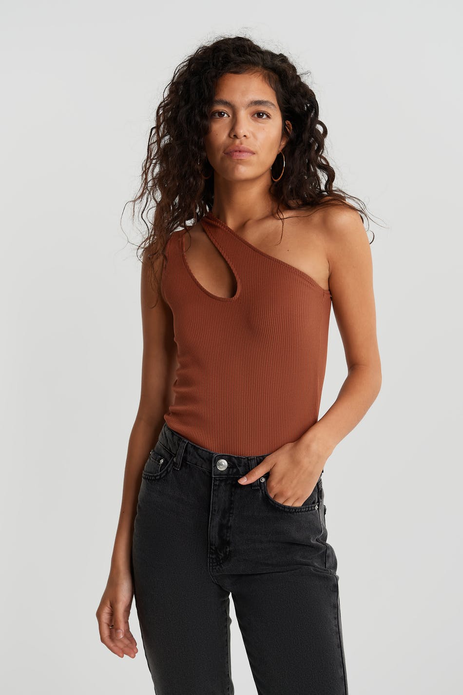 Cissi cut out top