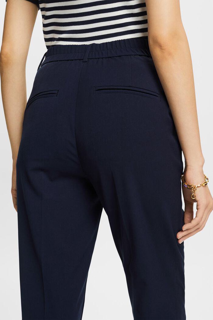 Gerade geschnittene Hose aus Crêpe