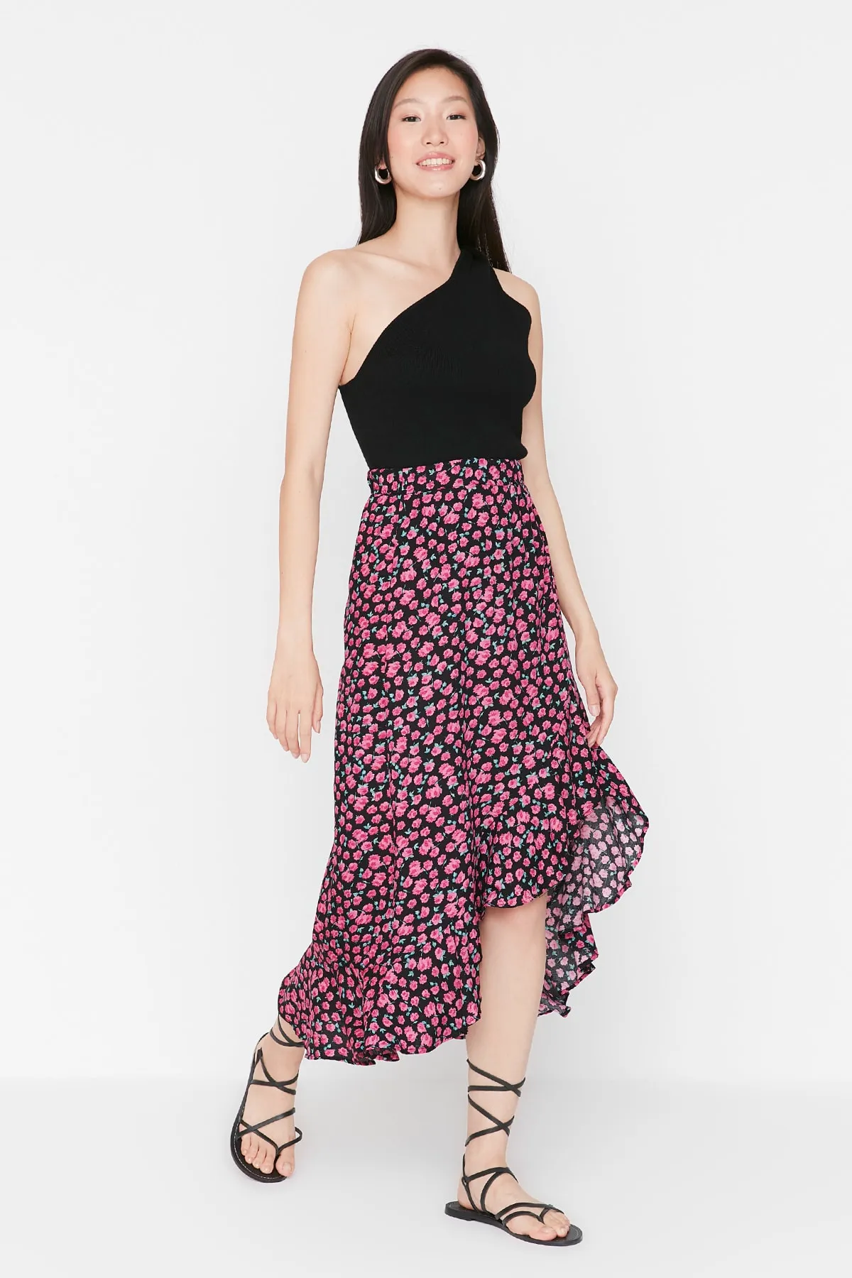 Trendyol Collection  Asymmetrischer, floral gemusterter, gewebter Midi-Rock aus Viskosestoff mit rosa Saum TWOSS20ET0166
