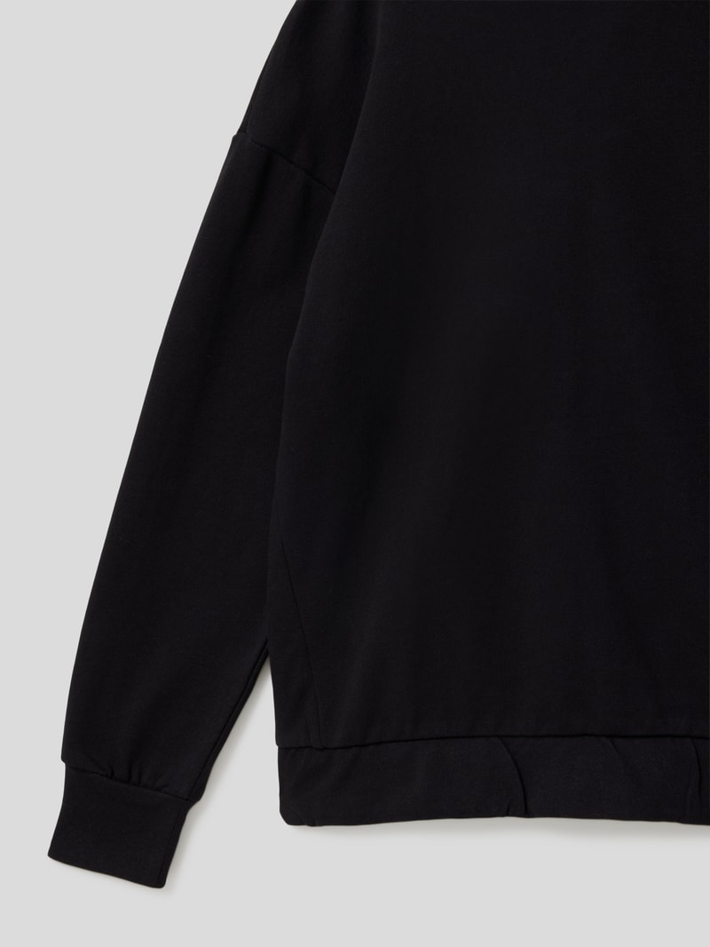Hoodie mit Kapuze in schwarz
