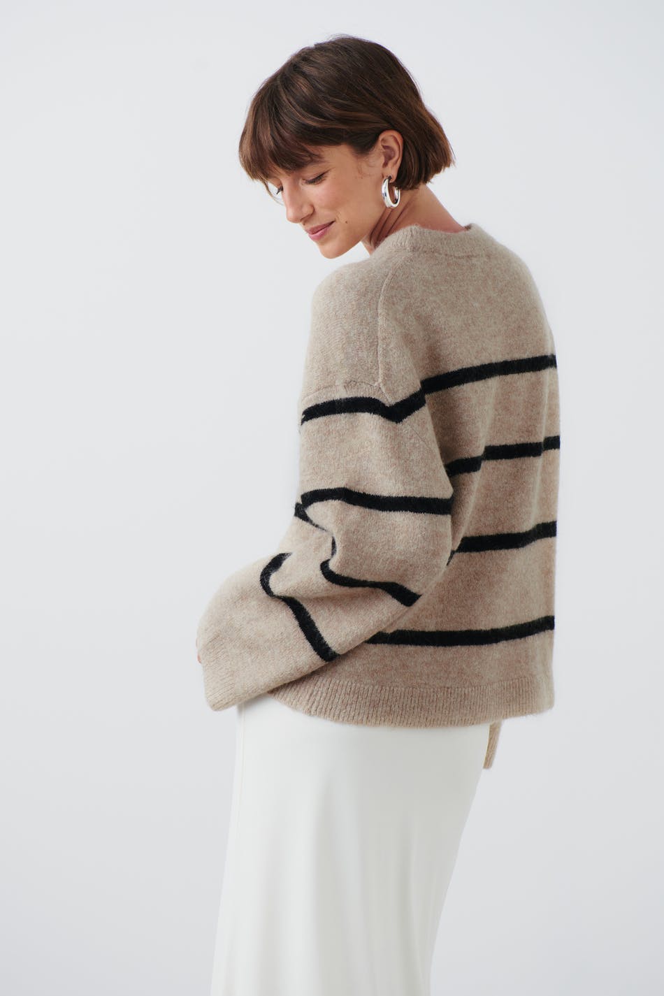 Crew neck knitted sweater
