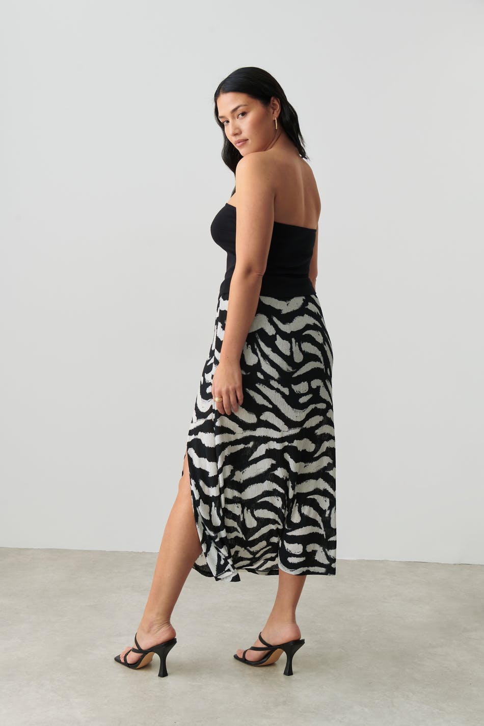 Crinkled midi skirt