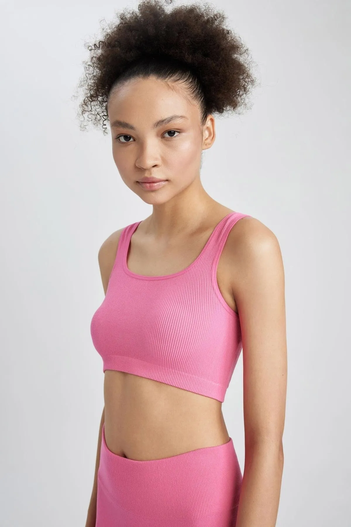 DeFacto  Fit Crop Top Rundhals Sport Bralet Athlete A7324ax23hs