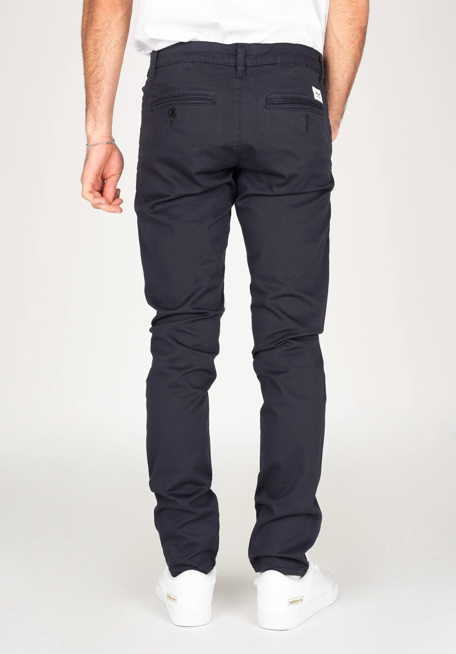 Flex Tapered Chino