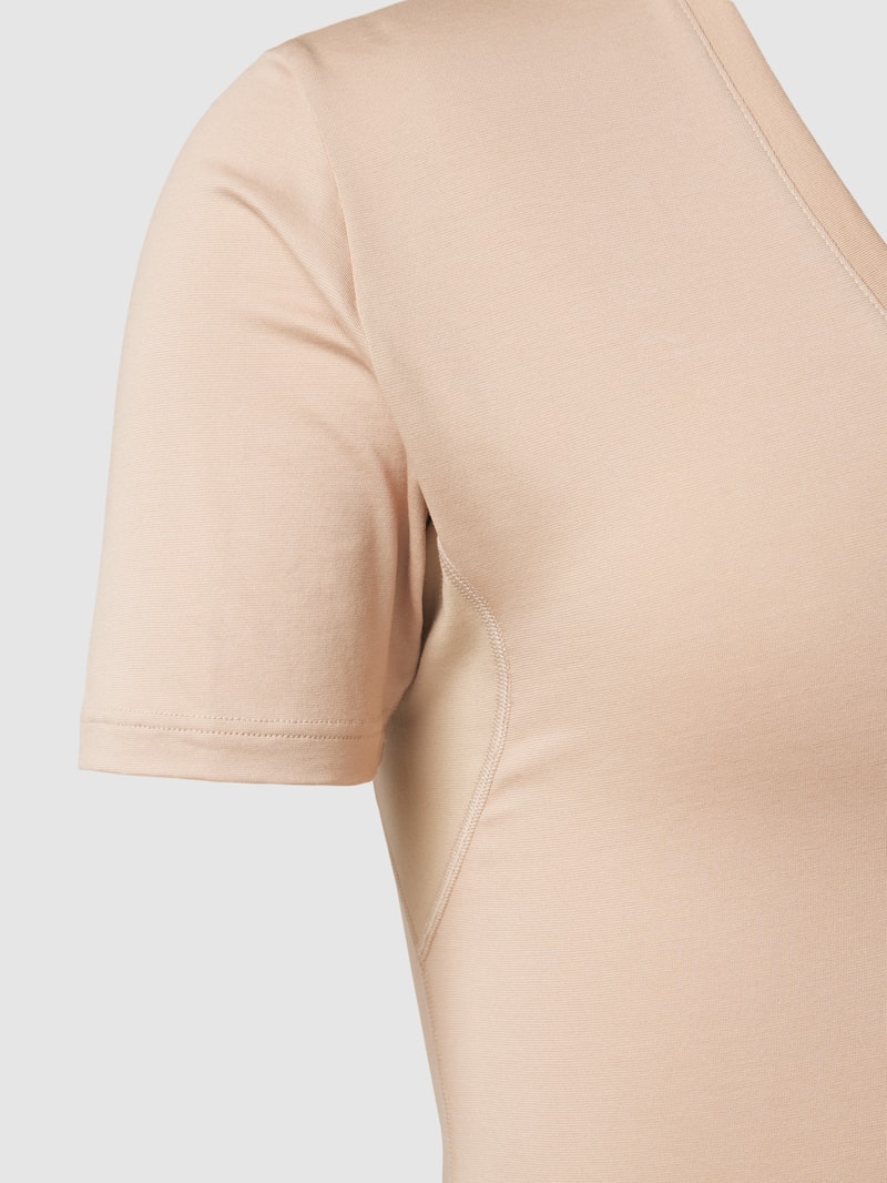 T-Shirt mit V-Ausschnitt Modell 'BUSINESS CLASS' in beige