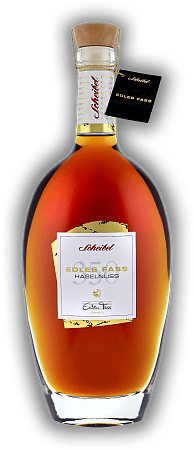 Scheibel Edles Fass 350 Haselnuss Scheibel Edles Fass 350 Haselnuss Eine Haselnuss-Spirituose - im neuen Eichenholzfass gereift. 0,7	 Liter - Vol 40%