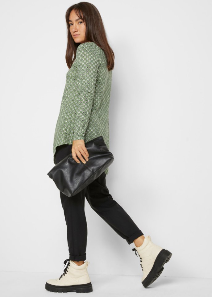 Langarmshirt mit Zipfelsaum