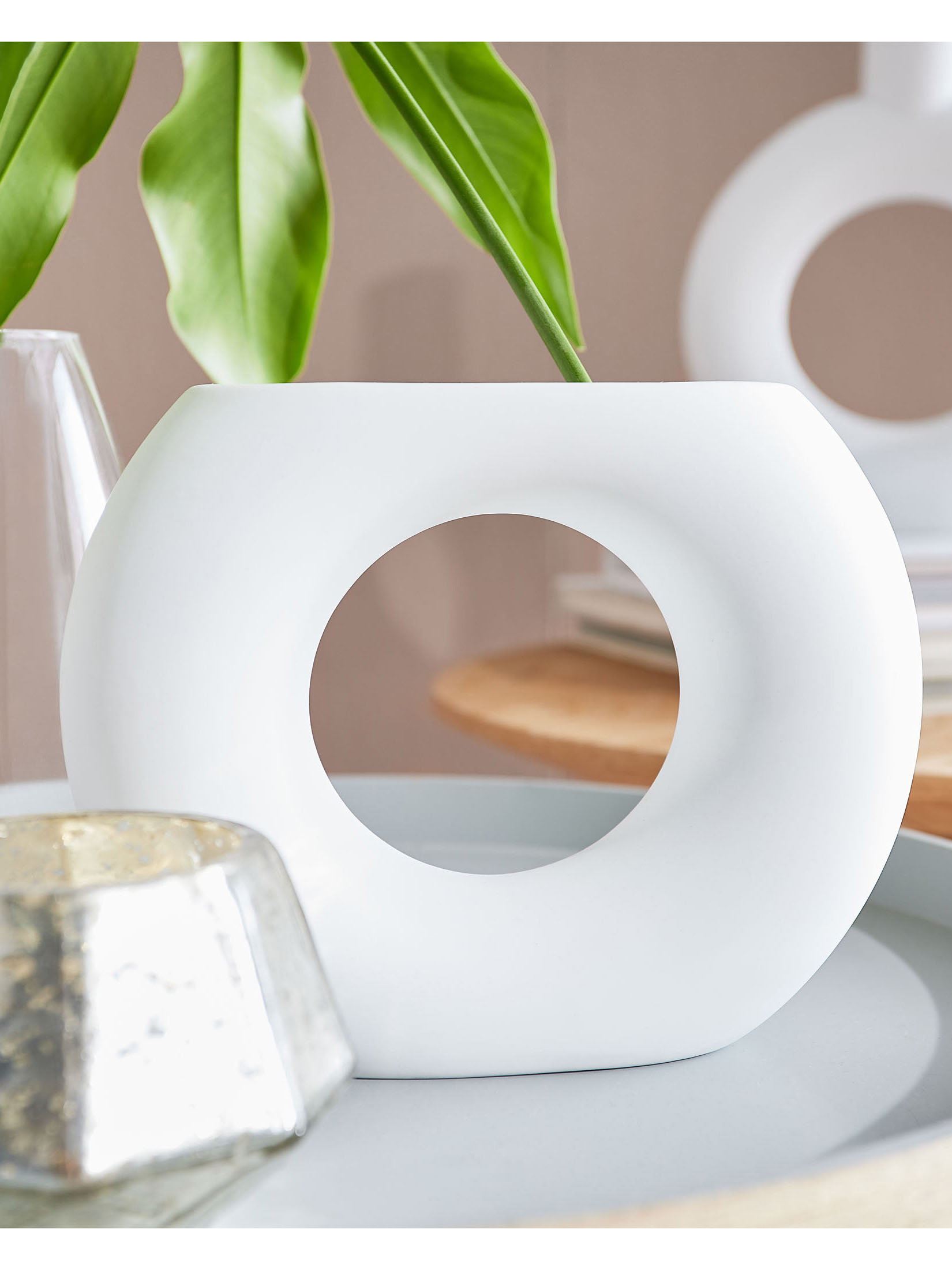 Taore Vase, Weiss