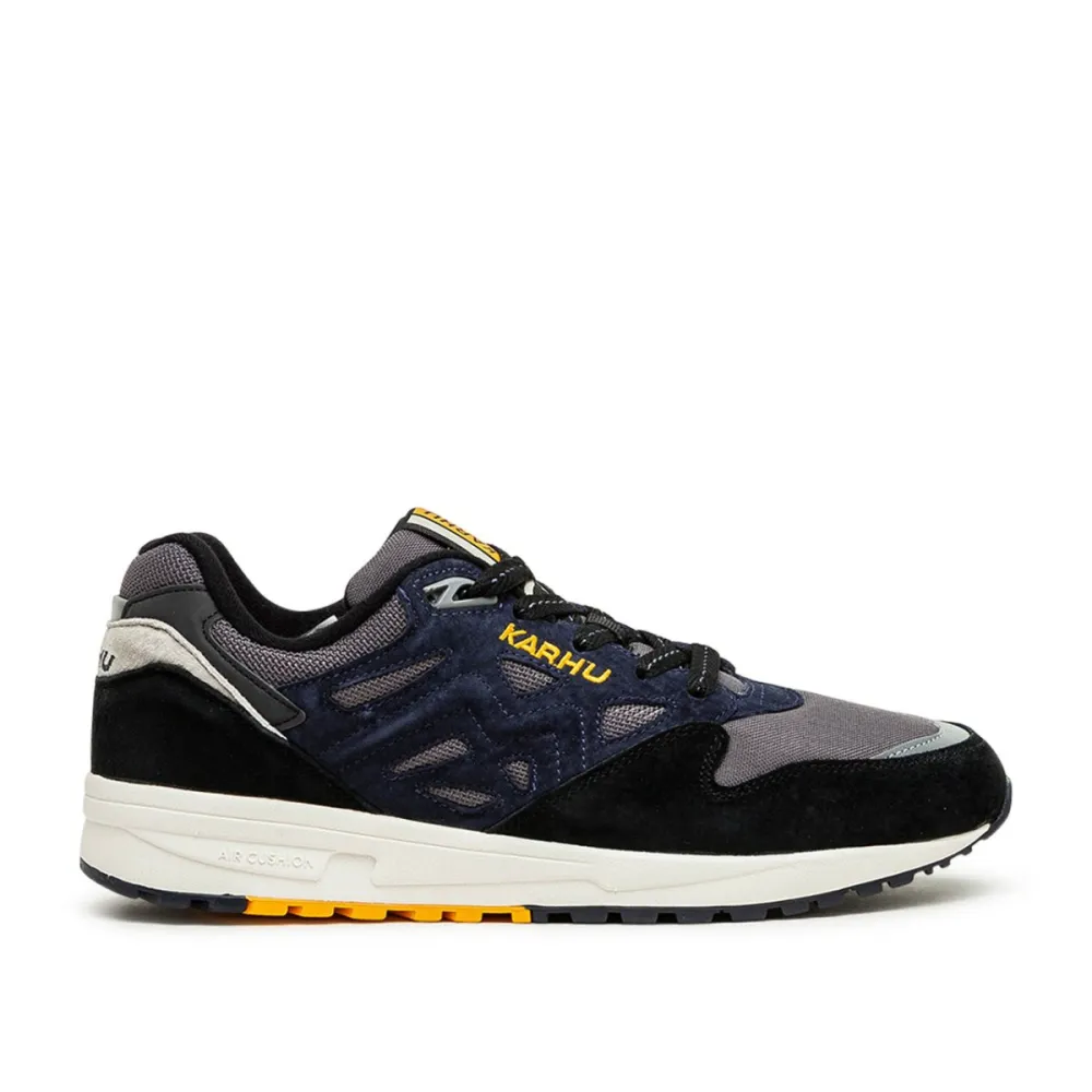Karhu Legacy 96 F806023 / schwarz