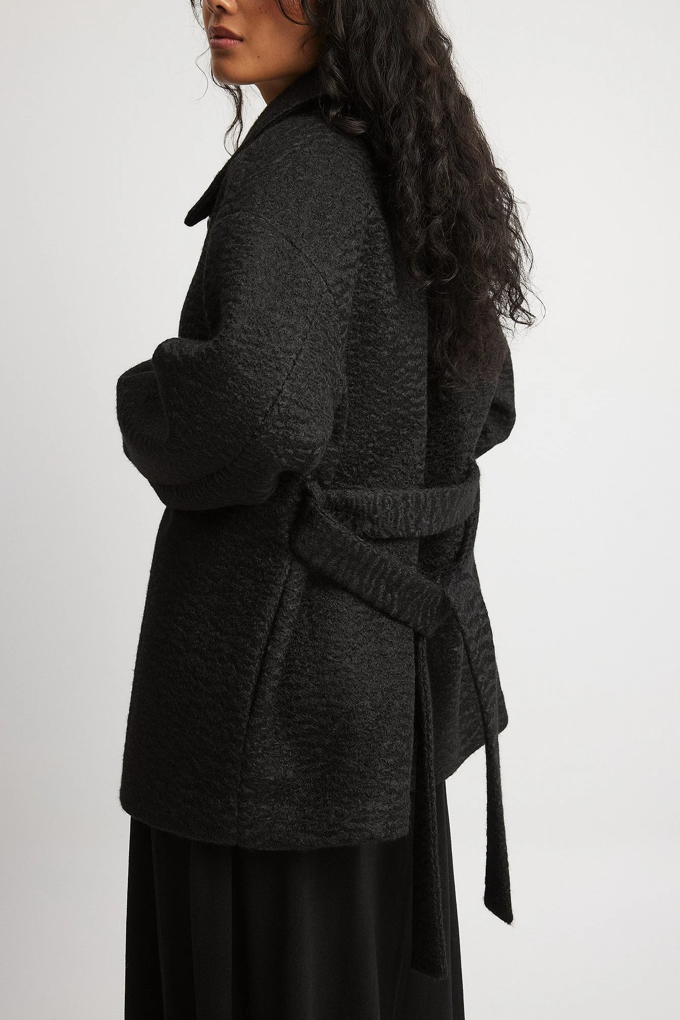 Strukturierte Jacke mit Gürtel