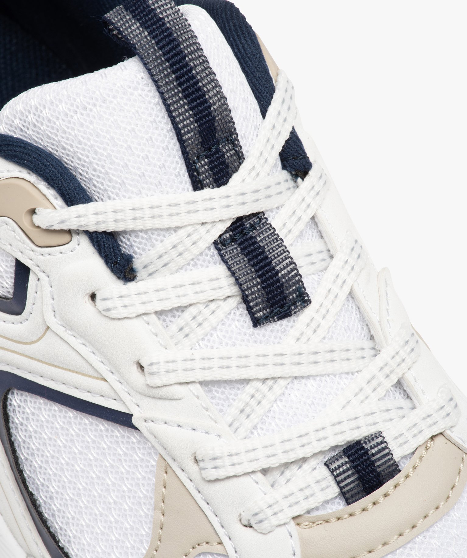 Baskets de sport en mesh légères femme blanc | GEMO