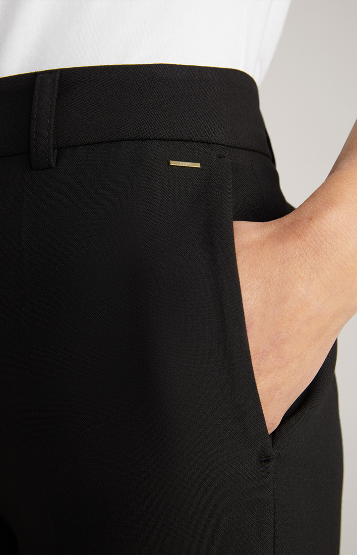 Bügelfaltenhose in Schwarz