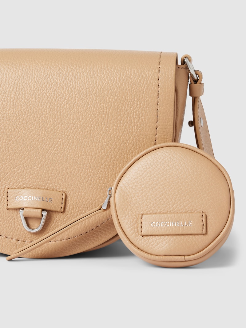 Saddle Bag mit Label-Detail Modell 'BLAIRE' in beige