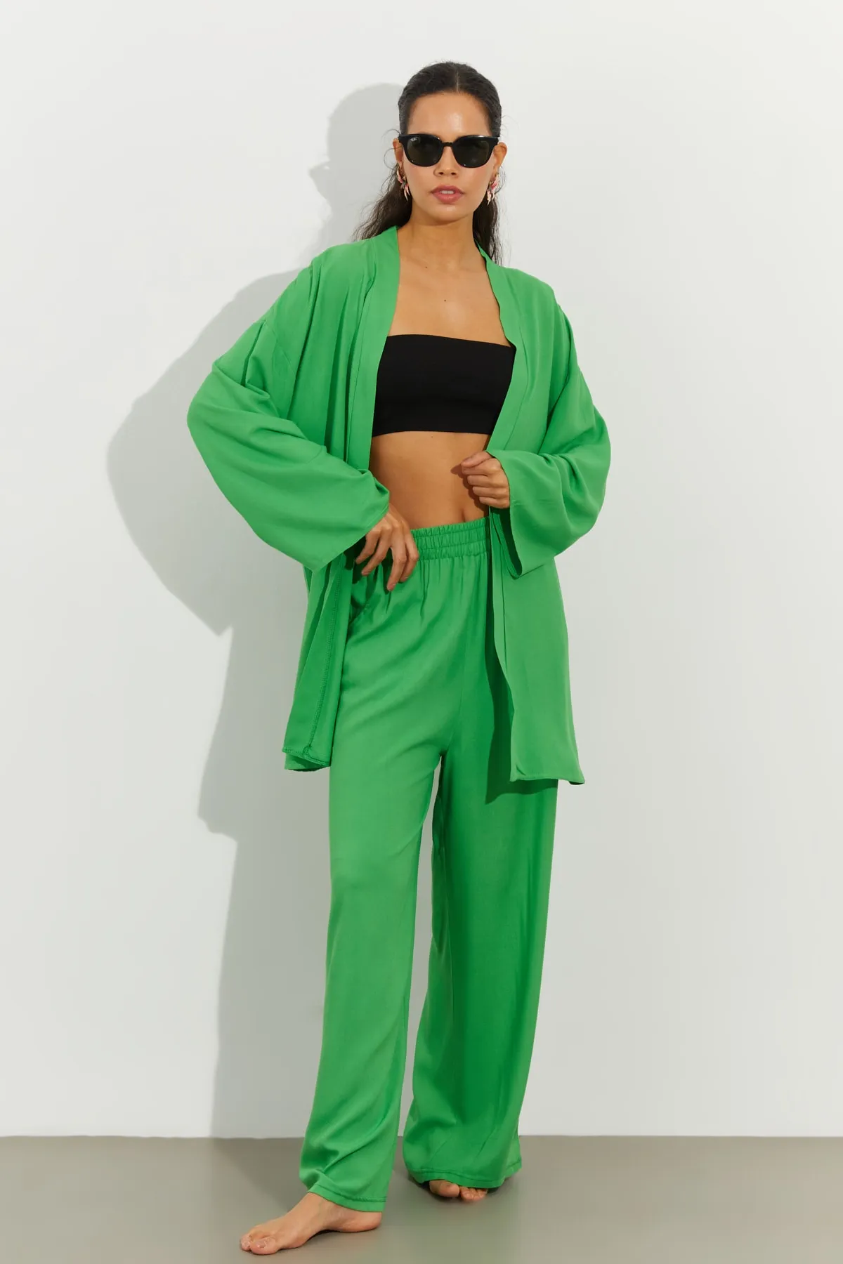 Cool & Sexy  Grünes Kimono-Set für Damen GÇ133