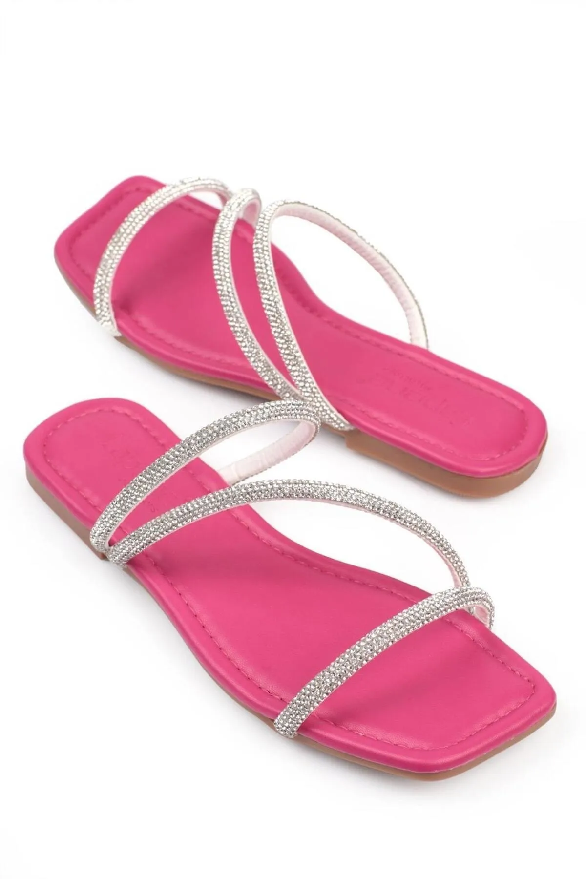 Capone Outfitters  Capone Stoned 3-Striped Flat Heel Quilted Fuchsia Damenhausschuhe