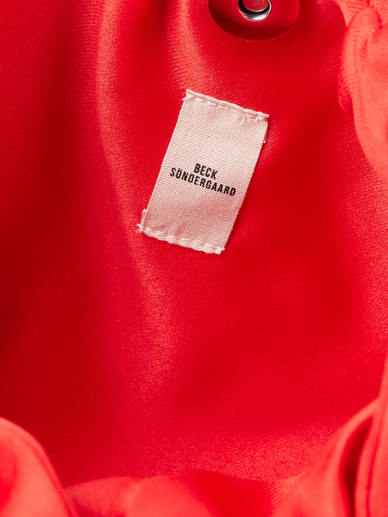 Beuteltasche aus Satin Modell 'Halo Ophelia' in rot