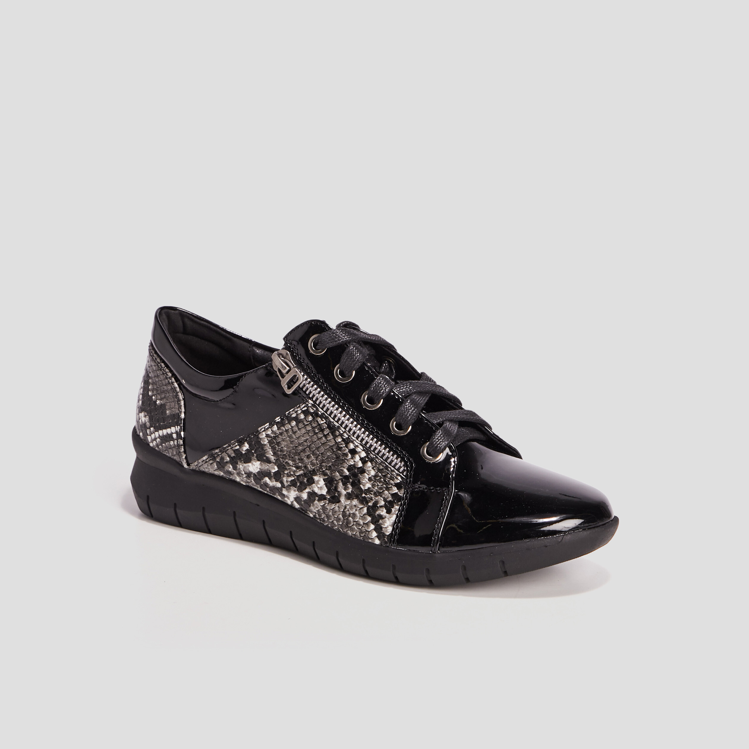 Derbies à lacets pied large noir femme | La Halle